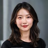 编辑部主编林晓雨头像，女性，温和专业形象，日系风格穿搭
